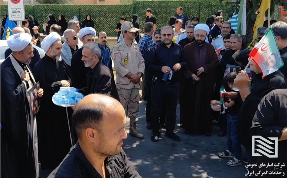 برپایی موکب مشترک «رهروان ولایت» گمرک جلفا و شرکت انبارهای عمومی و خدمات گمرکی جلفا